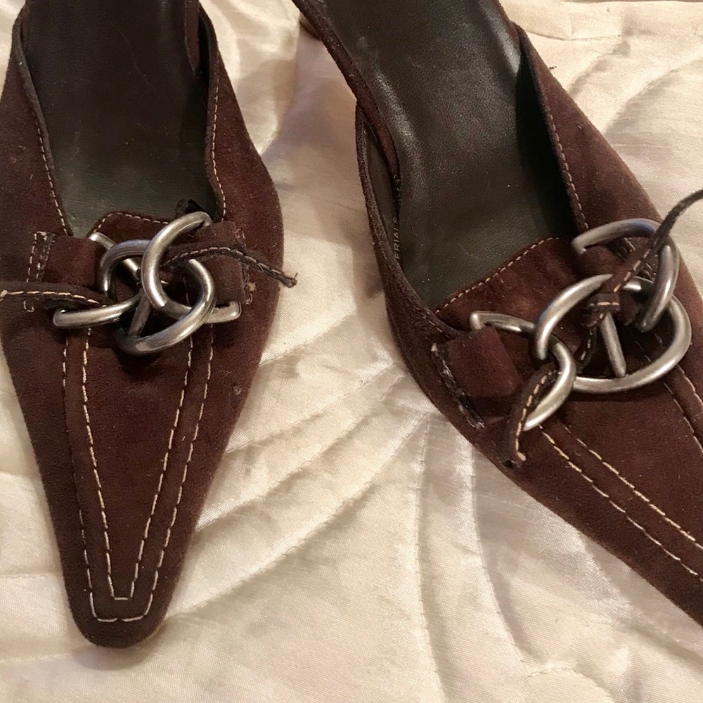 Brown soft leather mule pumps
